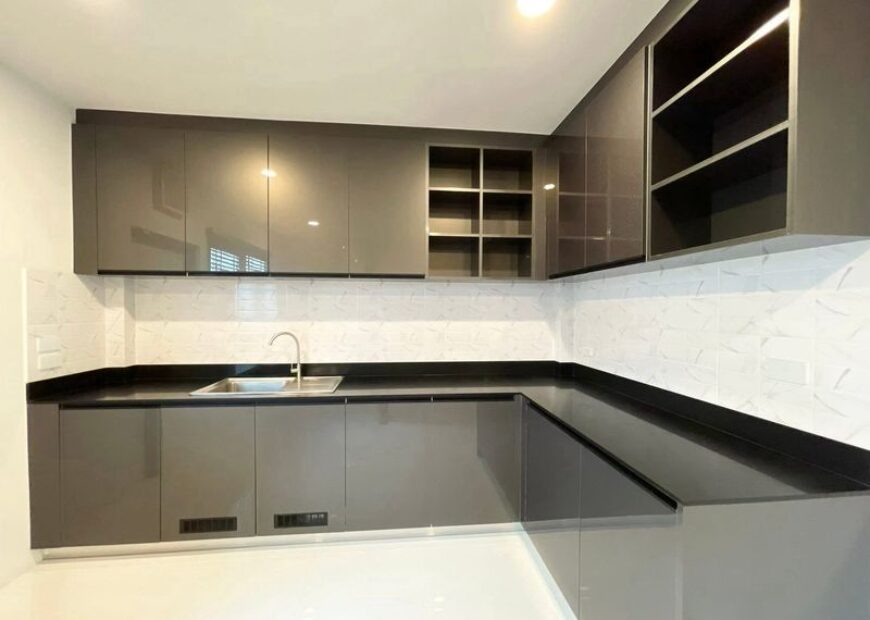 ให้เช่า บ้านโครงการ The City บางนา ไซส์ XXL, (เฟอร์นิเจอร์ครบ)