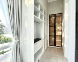 ขาย/ให้เช่า บ้านหรู วีเว่ บางนา VIVE Bangna บ้านเดี่ยว Super Luxury สไตล์ Modern Minimal ใกล้ MEGA บางนา.