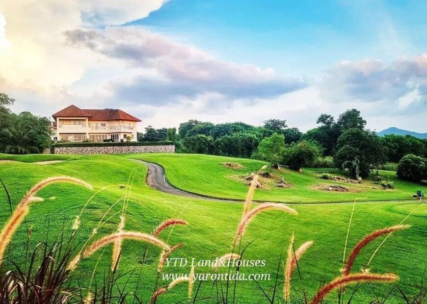 ขายบ้าน ในสนามกอล์ฟ บูรพากอล์ฟแอนด์รีสอร์ท ศรีราชา ชลบุรี