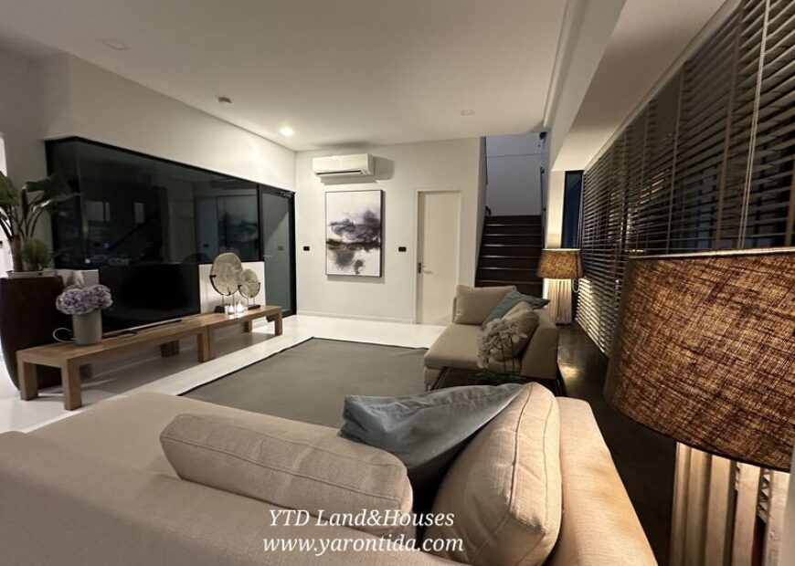 ขาย/ให้เช่า วีเว่ บางนา กม.7​ แปลงมุม บ้านสวยพร้อมตกแต่ง พร้อมเข้าอยู่ บ้านใหม่ สภาพดี