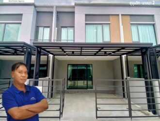 ให้เช่า ทาวน์โฮม 2 ชั้น ในโครงการ พลีโน สุขุมวิท-บางนา 2