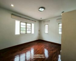 ขาย / ให้เช่า !!! บ้านเดี่ยว 2 ชั้น ใกล้สวนหลวง ร.9 โครงการ อิมพีเรียล พาร์ค
