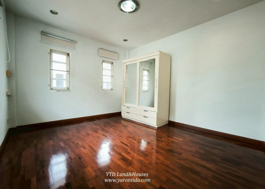 ขาย / ให้เช่า !!! บ้านเดี่ยว 2 ชั้น ใกล้สวนหลวง ร.9 โครงการ อิมพีเรียล พาร์ค