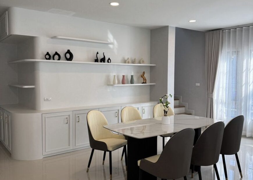 ขาย/ให้เช่า Centro Bangna เฟส 2