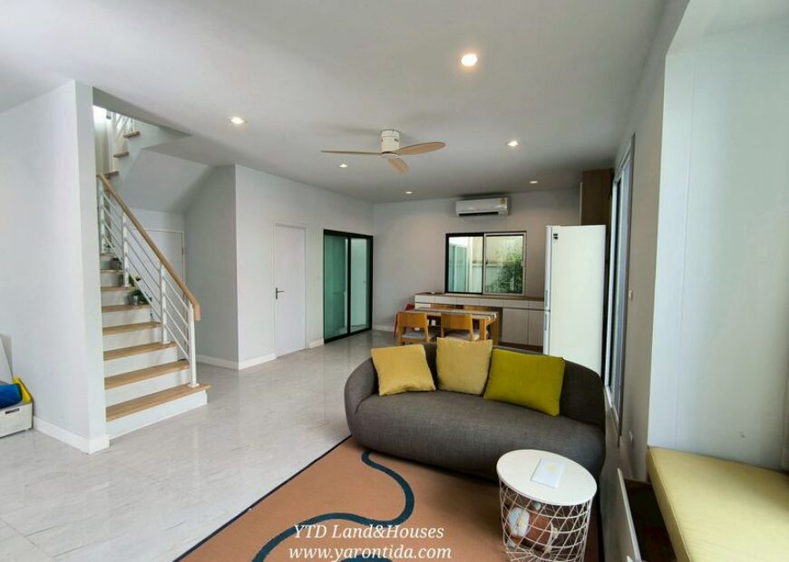 ขาย บ้านแฝด สไตล์บ้านเดี่ยว เป็นบ้าน 2 ชั้น โครงการ โคโม่ เบียงก้า บางนา