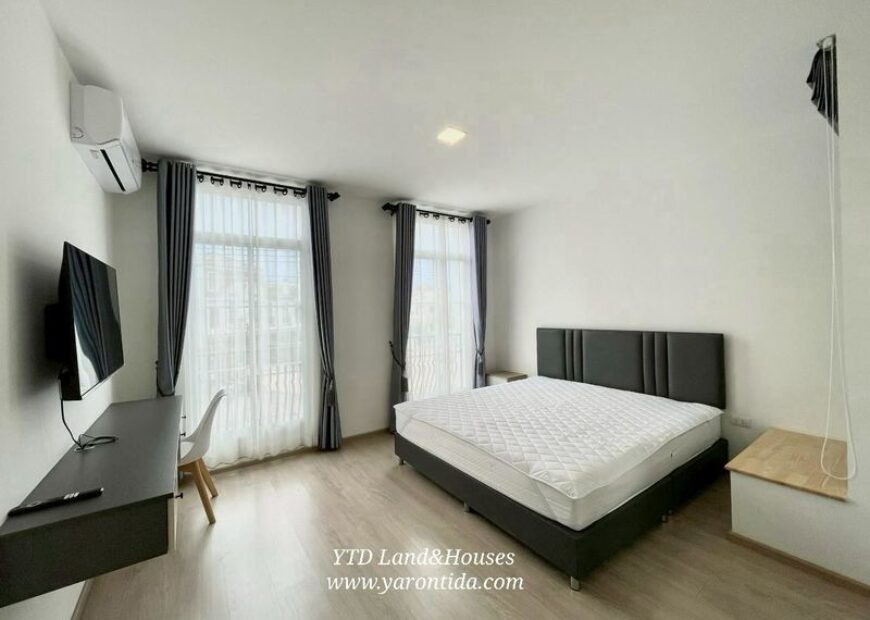 ให้เช่า ทาวน์โฮม 2 ชั้น ใกล้เมกา บางนา ทำเลดีที่สุดในย่านนี้ โครงการ Indy 2 บางนา-รามคำแหง 2