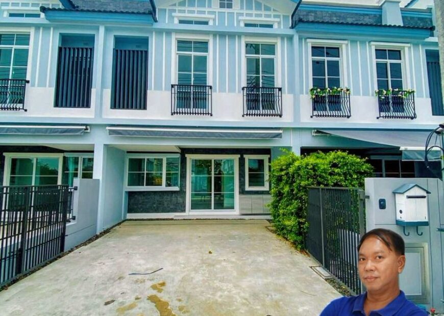 Townhome for rent near Mega Bangna , Greatest location in this area. Amazing decoration . Indy 2 Bangna-Ramkhamhaeng 2