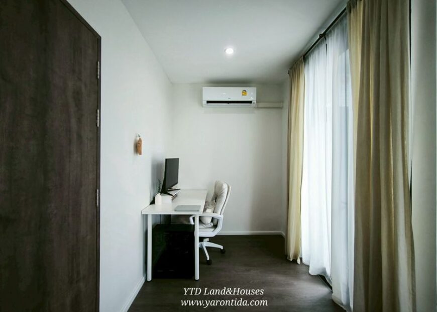 ขาย ทาวโฮมส์ 3 ชั้น สไตล์อังกฤษ ในโครงการ เกรทเทียร์ ทาวน์ บางนา-เทพารักษ์