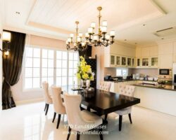 ขาย/ให้เช่า บ้านหรู นาราสิริ บางนา