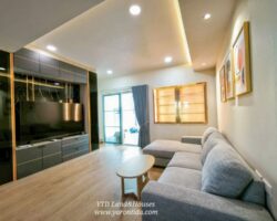 ให้เช่า ทาวน์โฮม 2 ชั้น ใกล้เมกา บางนา ทำเลดีที่สุดในย่านนี้ โครงการ Indy บางนา-รามคำแหง 2 บ้าน
