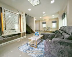 ขาย บ้านแฝด สไตล์บ้านเดี่ยว 2 ชั้น ในโครงการบ้านบุรีรมย์ เทพารักษ์