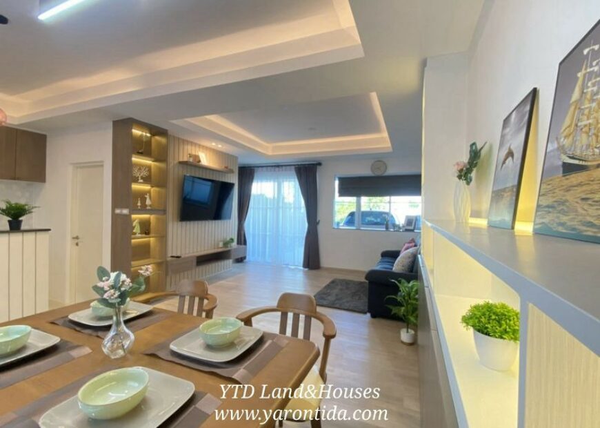 Townhome for rent near Mega Bangna , Greatest location in this area. Amazing decoration . Indy 2 Bangna-Ramkhamhaeng 2