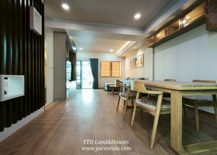 ให้เช่า ทาวน์โฮม 2 ชั้น ใกล้เมกา บางนา ทำเลดีที่สุดในย่านนี้ โครงการ Indy บางนา-รามคำแหง 2 บ้าน