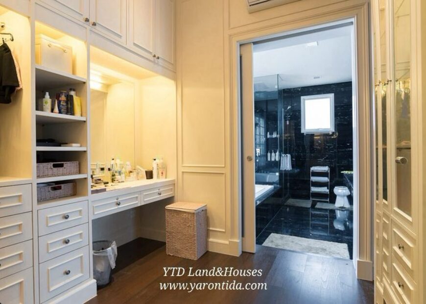 ขาย/ให้เช่า บ้านหรู นาราสิริ บางนา