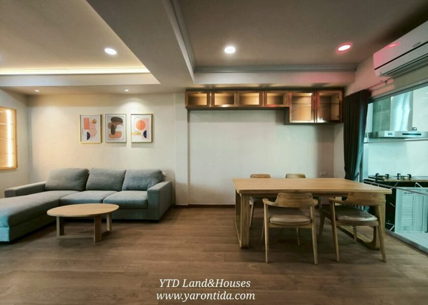 ให้เช่า ทาวน์โฮม 2 ชั้น ใกล้เมกา บางนา ทำเลดีที่สุดในย่านนี้ โครงการ Indy บางนา-รามคำแหง 2 บ้าน