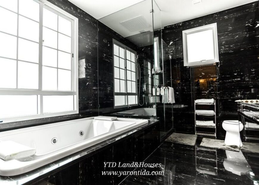 ขาย/ให้เช่า บ้านหรู นาราสิริ บางนา