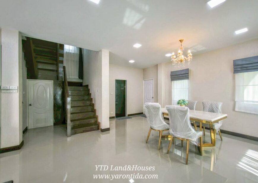 ขาย บ้านแฝด สไตล์บ้านเดี่ยว 2 ชั้น ในโครงการบ้านบุรีรมย์ เทพารักษ์