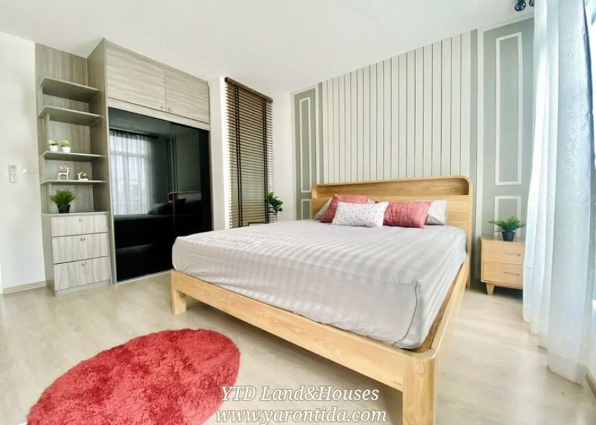 Townhome for rent near Mega Bangna , Greatest location in this area. Amazing decoration . Indy 2 Bangna-Ramkhamhaeng 2