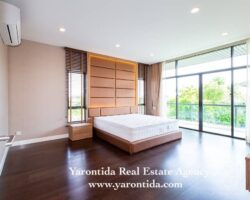 For rent Luxury house Settasiri Pattanakan