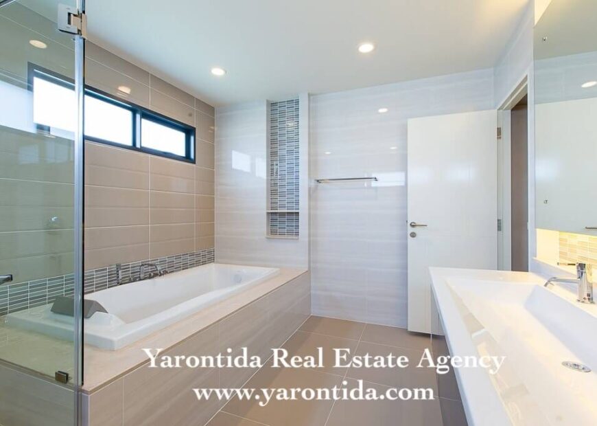 For rent Luxury house Settasiri Pattanakan