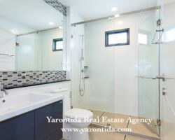 For rent Luxury house Settasiri Pattanakan
