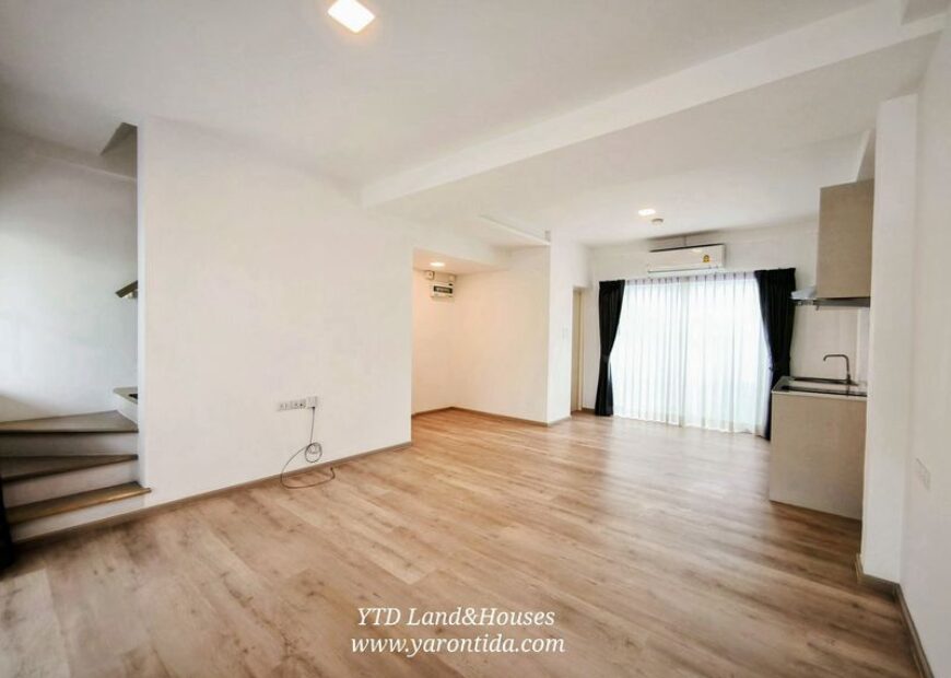 ขาย/ให้เช่า ทาวน์โฮม 2 ชั้น ใกล้เมกา บางนา ทำเลดีที่สุดในย่านนี้ โครงการ Indy 2 บางนา-รามคำแหง 2 บ้านแปลงมุม