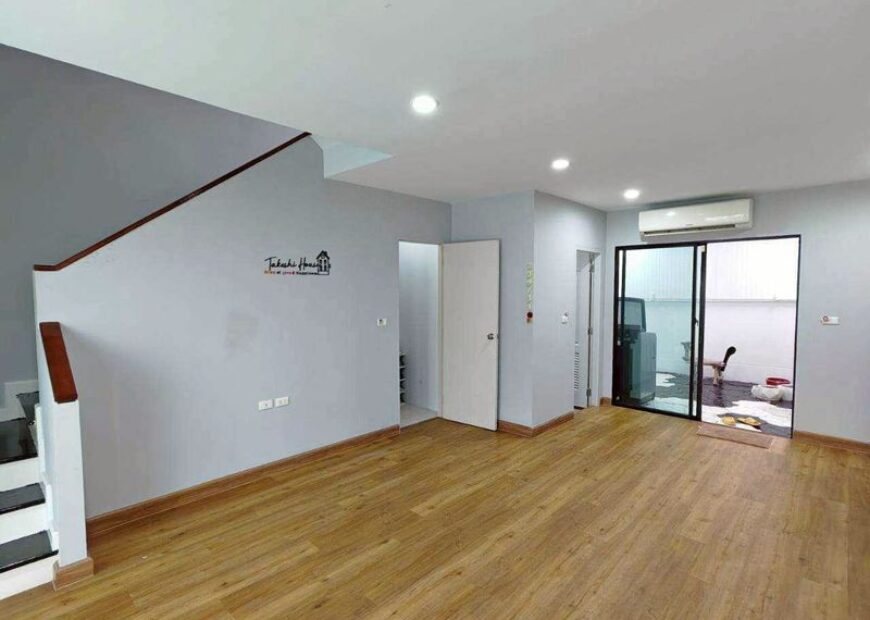 ขายทาวน์เฮ้าส์ 3 ชั้น โครงการไอฟีล บางนา