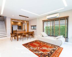 For rent Luxury house Settasiri Pattanakan