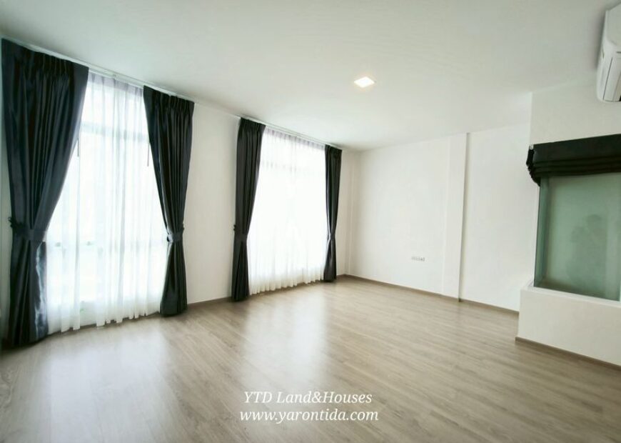 ขาย/ให้เช่า ทาวน์โฮม 2 ชั้น ใกล้เมกา บางนา ทำเลดีที่สุดในย่านนี้ โครงการ Indy 2 บางนา-รามคำแหง 2 บ้านแปลงมุม