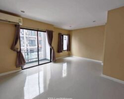 ขายทาวน์เฮ้าส์ 3 ชั้น โครงการไอฟีล บางนา