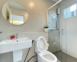 ขาย / ให้เช่า ทาวน์โฮม 2 ชั้น ใกล้เมกา บางนา ทำเลดีที่สุดในย่านนี้ โครงการ Indy บางนา-รามคำแหง 2