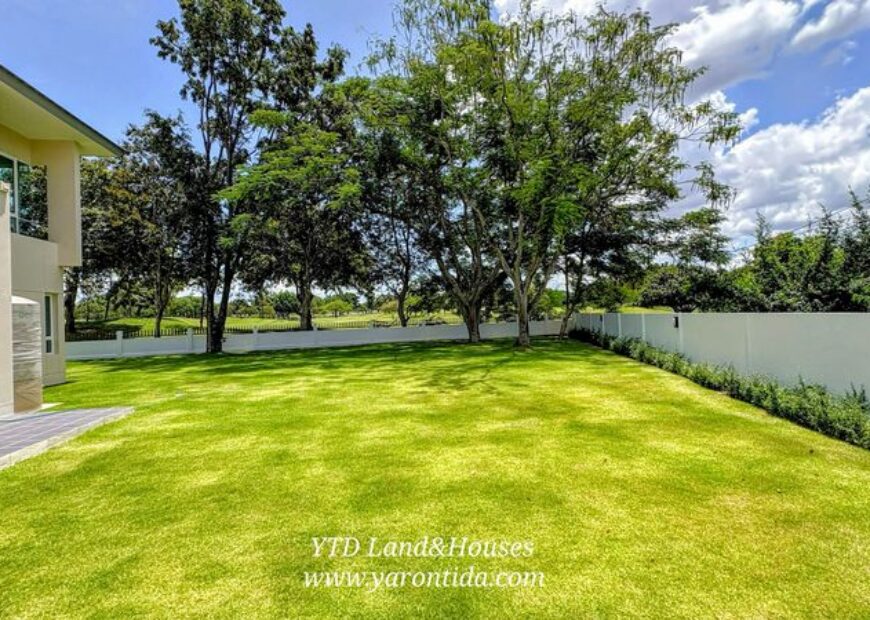 ขายบ้าน ในสนามกอล์ฟ บูรพากอล์ฟแอนด์รีสอร์ท ศรีราชา ชลบุรี BURA VISTA