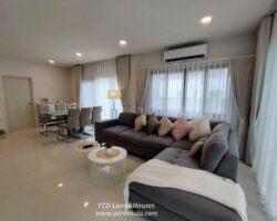 ให้เช่าบ้านเดี่ยว โครงการ Centro บางนา L Size ติดเมกะ-บางนา  (เฟอร์นิเจอร์ครบ)