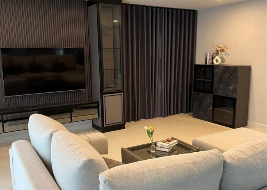 ให้เช่าบ้านเดี่ยว โครงการ Centro บางนา บ้านเดี่ยวดีไซน์ใหม่ติดเมกะ-บางนา  (เฟอร์นิเจอร์ครบ)