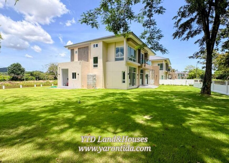 ขายบ้าน ในสนามกอล์ฟ บูรพากอล์ฟแอนด์รีสอร์ท ศรีราชา ชลบุรี BURA VISTA