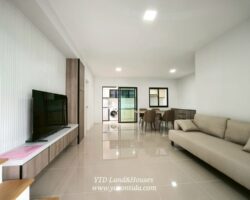 ให้เช่า ทาวน์โฮม 2 ชั้น ในโครงการ พลีโน สุขุมวิท-บางนา 3