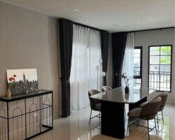 ให้เช่าบ้านเดี่ยว โครงการ Centro บางนา บ้านเดี่ยวดีไซน์ใหม่ติดเมกะ-บางนา  (เฟอร์นิเจอร์ครบ)