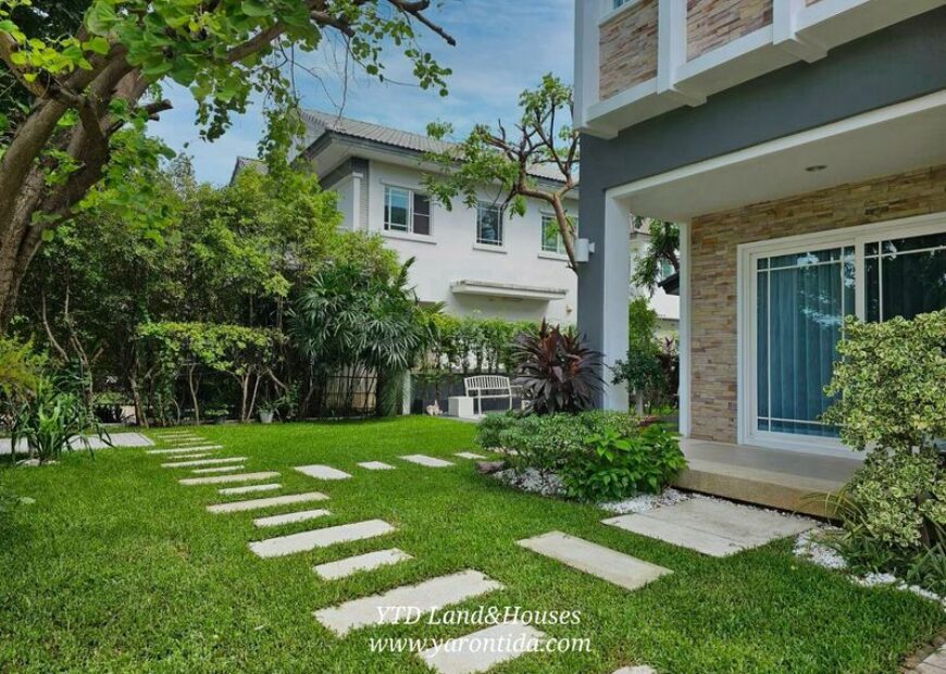 House for rent at Mantana 3 Onnut-Wongwhaen Newly renovated. (Fully furnisheded)