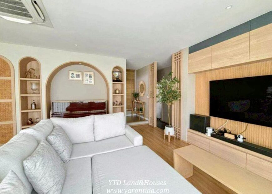 ให้เช่า บ้านเดี่ยว 2 ชั้น ในโครงการพิมนารา ศรีนครินทร์-บางนา บ้าน Modern Japanese Tropical