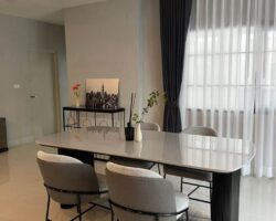 ให้เช่าบ้านเดี่ยว โครงการ Centro บางนา บ้านเดี่ยวดีไซน์ใหม่ติดเมกะ-บางนา  (เฟอร์นิเจอร์ครบ)