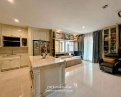 ขายด่วน บ้านหรู นันท์วัน บางนา กม7 ต่อเติม ตกแต่ง ขยายพื้นที่ใช้สอยเยอะมากๆ มีห้องพักผ่อนหลายมุม