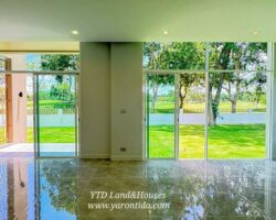 ขายบ้าน ในสนามกอล์ฟ บูรพากอล์ฟแอนด์รีสอร์ท ศรีราชา ชลบุรี BURA VISTA