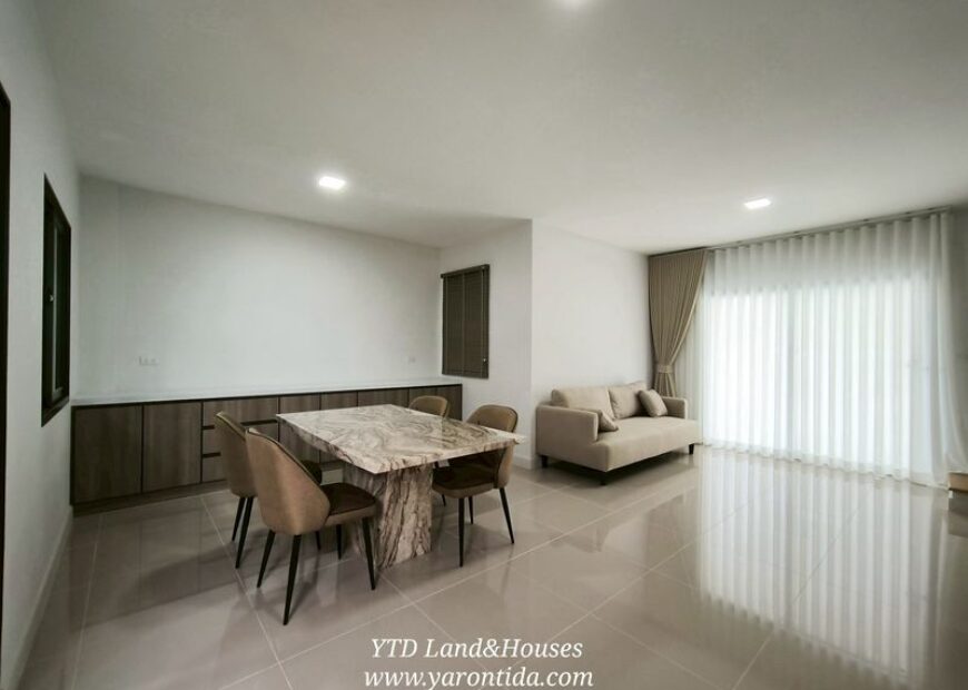 ให้เช่า ทาวน์โฮม 2 ชั้น ในโครงการ พลีโน สุขุมวิท-บางนา 3
