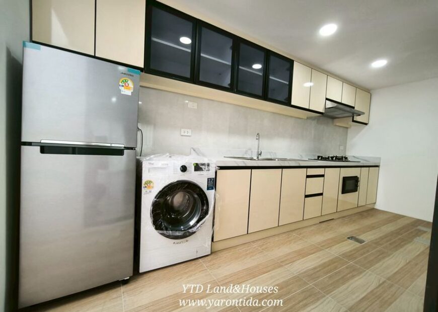 ให้เช่า ทาวน์โฮม 2 ชั้น ในโครงการ พลีโน สุขุมวิท-บางนา 3