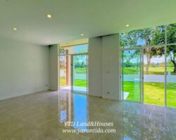 ขายบ้าน ในสนามกอล์ฟ บูรพากอล์ฟแอนด์รีสอร์ท ศรีราชา ชลบุรี BURA VISTA