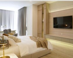 ขาย/ให้เช่า บ้านหรู วีเว่ กรุงเทพกรีฑา VIVE Krungthep Kreetha แปลงหัวมุม, บ้านเดี่ยว 3 ชั้น พร้อมลิฟต์ส่วนตัว