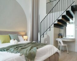 ขาย/ให้เช่า บ้านหรู วีเว่ กรุงเทพกรีฑา VIVE Krungthep Kreetha แปลงหัวมุม, บ้านเดี่ยว 3 ชั้น พร้อมลิฟต์ส่วนตัว