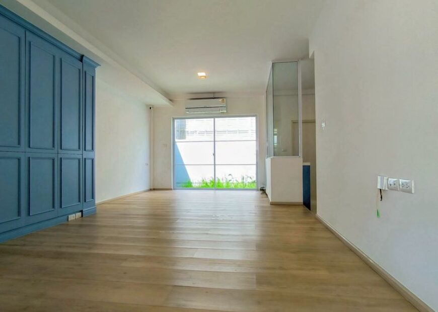 ขาย ทาวน์โฮม 2 ชั้น ใกล้เมกา บางนา ทำเลดีที่สุดในย่านนี้ โครงการ Indy 2 บางนา-รามคำแหง 2