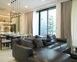 ขาย/ให้เช่า บ้านหรู วีเว่ กรุงเทพกรีฑา VIVE Krungthep Kreetha แปลงหัวมุม, บ้านเดี่ยว 3 ชั้น พร้อมลิฟต์ส่วนตัว