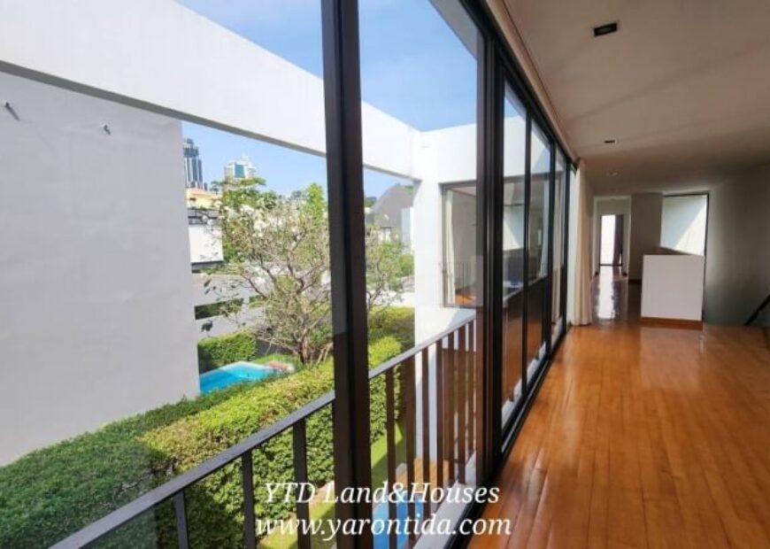 House for rent with a private pool, Quad 38 Private Resident – Great location